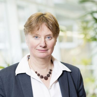Portrait von Prof. Dr. Franziska Bönte