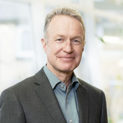 Portrait von Prof. Dr. Andreas Häuslein